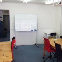 ホワイトボードもございます。